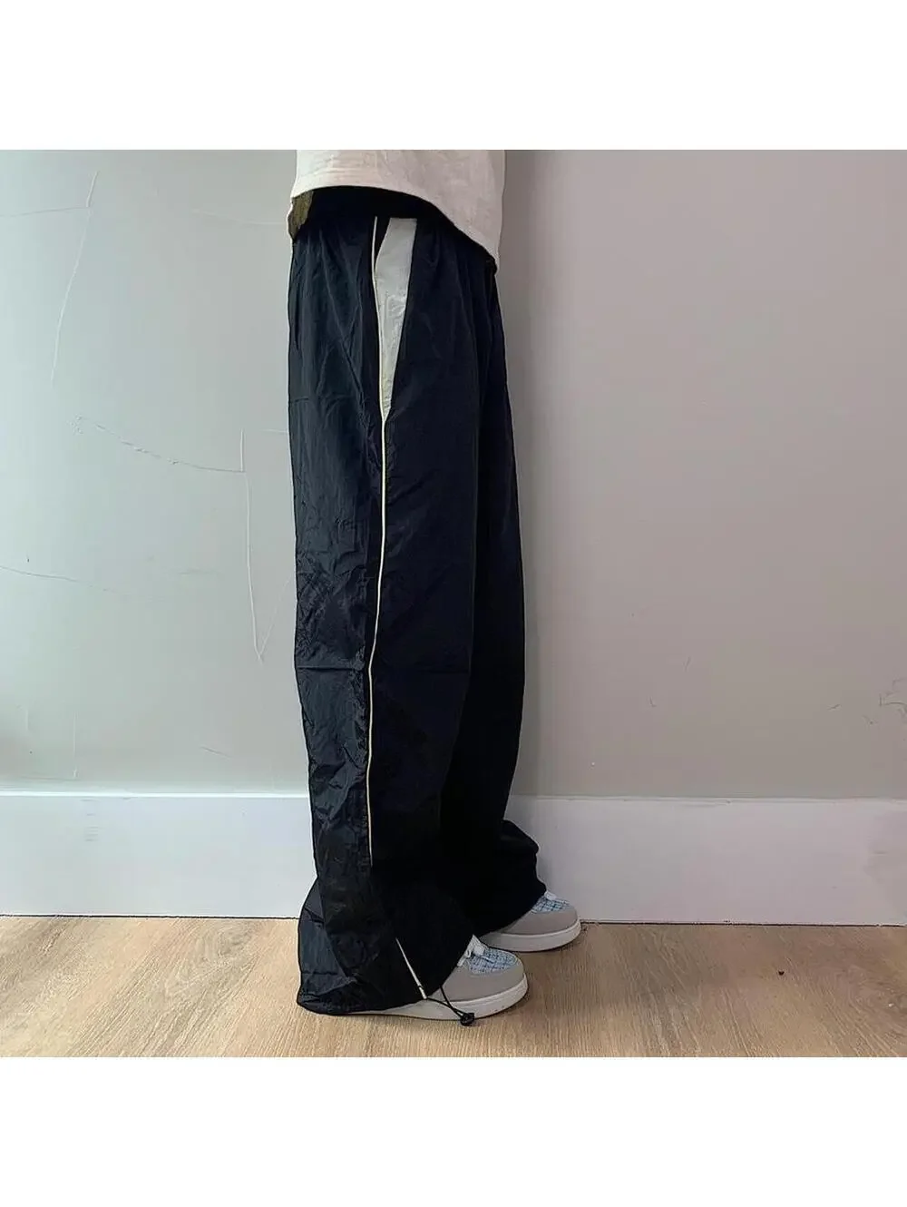 Y2k 2000s baggy loose lightweight striped black and white windbreaker pants